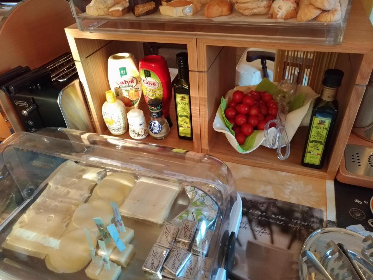 Hotel Abbaruja 올비아 외부 사진